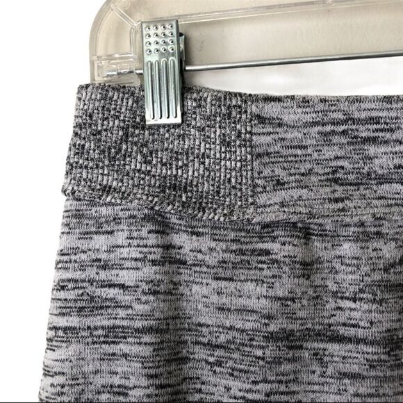 Athleta Downplay Skirt Heather Gray M - Picture 6 of 7